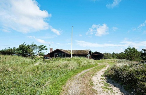 Bolilmark House | 6 person holiday home in R m