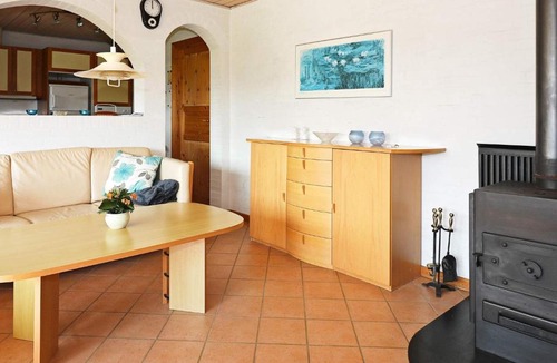Egense House | 6 person holiday home in Storvorde