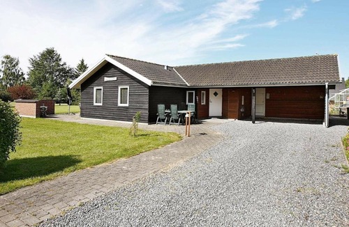 Egense House | 6 person holiday home in Storvorde-By Traum