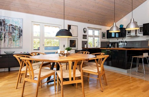 Skaven Strand House | 6 person holiday home in Tarm