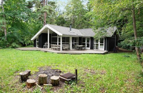 Udsholt House | 6 person holiday home in Vejby-By Traum