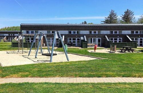 Bork Havn House | 6 person holiday home on a holiday park in Hemmet
