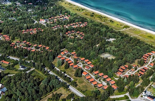 Bøtø By House | 6 person holiday home on a holiday park in Væggerløse