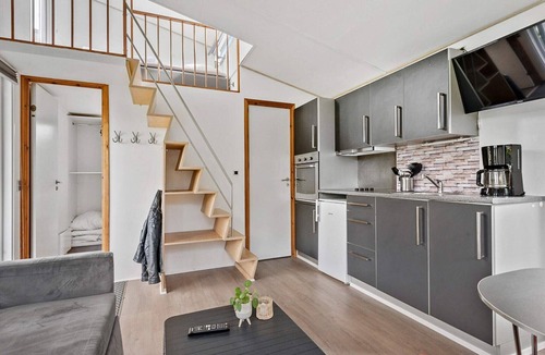 Aarhus North House | 6 person holiday park home in Aarhus N