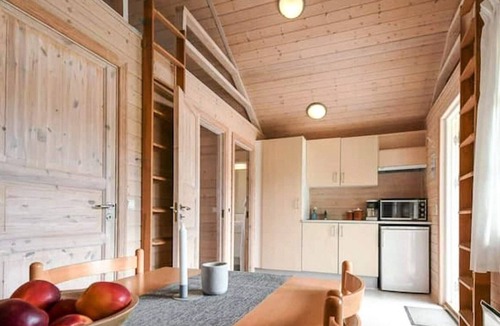 Middelfart House | 6 person holiday park home in Asperup