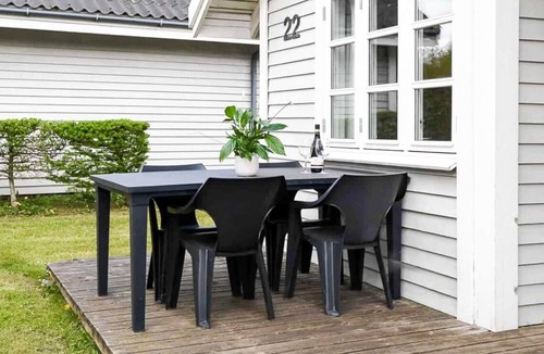 Middelfart House | 6 person holiday park home in Asperup