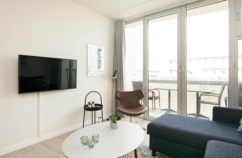 Blokhus Apartment | 6 person holiday park home in Blokhus