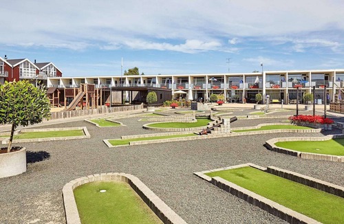 Bønnerup Strand Apartment | 6 person holiday park home in Glesborg