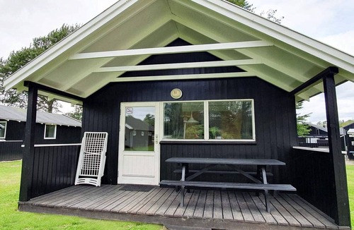 Beder Malling House | 6 person holiday park home in Malling