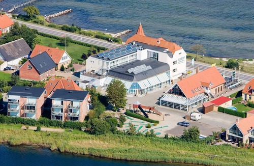 Hejlsminde Apartment | 6 person holiday park home in Hejls