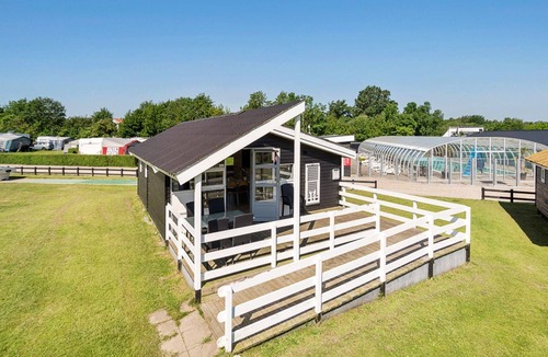 Holbaek House | 6 Person Holiday Park Home in Holbaek