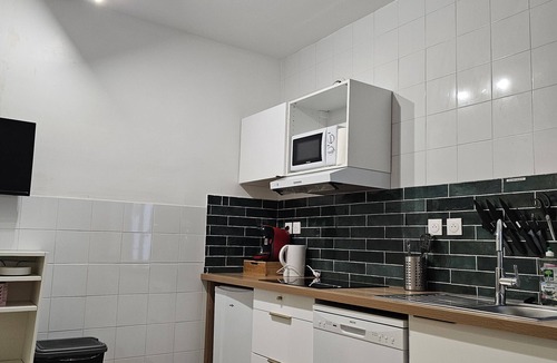 Bagnolet Apartment | #6 Petite Maison Proche du Métro
