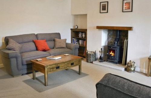 Bainbridge House | 6 Riverdale