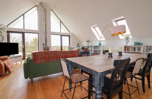 Praa Sands House | 6 The Links