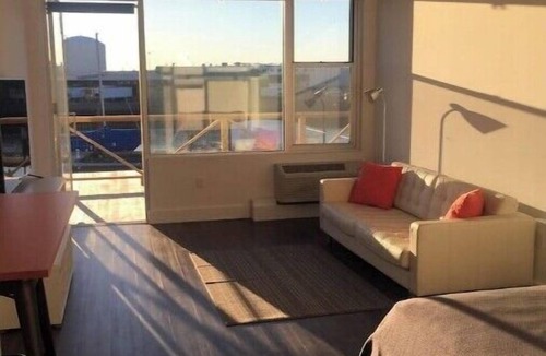 Chelsea Apartment | #6 Waterfront Studio at Marina with deck