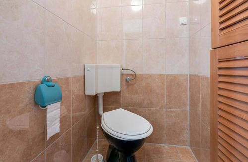 Rab Town Apartment | 60 m² Apartment ∙ 2 bedrooms ∙ 5 guests