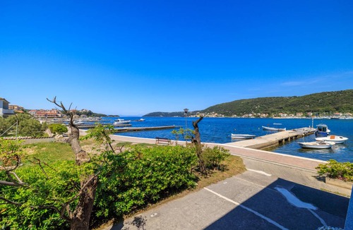 Rab Town Apartment | 60 m² Apartment ∙ 2 bedrooms ∙ 5 guests