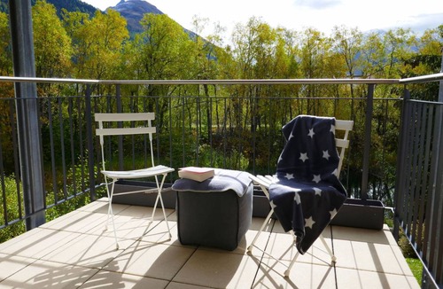 Samedan Apartment | 60 m² Apartment ∙ 2 bedrooms ∙ 4 guests