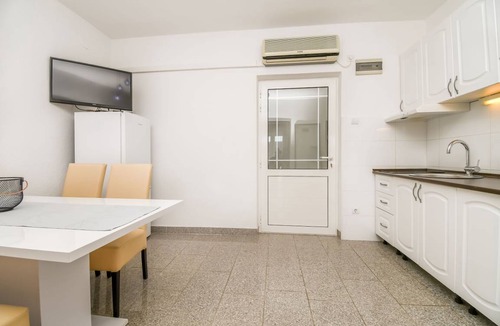 Bol Apartment | 60 m² Apartment ∙ 2 bedrooms ∙ 4 guests