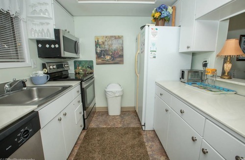 Holiday Isle Condo | 60 m² Condo ∙ 1 bedroom ∙ 4 guests