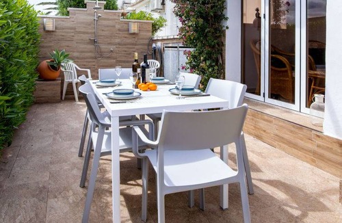 Molinell House | 60 m² House ∙ 2 bedrooms ∙ 4 guests