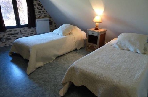 Saint-Sulpice House | 60 m² House ∙ 2 bedrooms ∙ 4 guests