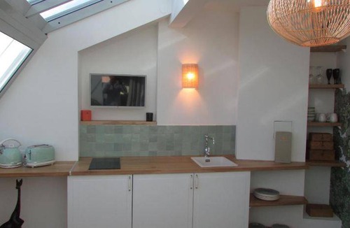 Quartier de Rochechouart Apartment | 60 m² Serviced apartment ∙ 2 bedrooms ∙ 8 guests