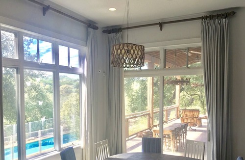 Austin House | 6000Sf 8 Acres Near Lake Austin-Sleeps 20+ Perfect For Family/Corp/Group Retreat