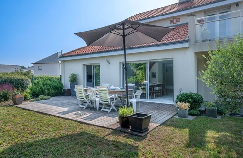 Pornichet Ski Chalet | 600m from beach - House for 8 - Garden