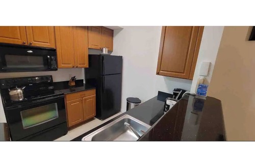 Florida Center Apartment | 604 Luxury Suite with Universal Orlando Attraction Views
