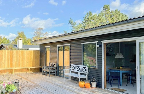 Rageleje House | 60s home with vintage and real soul finds