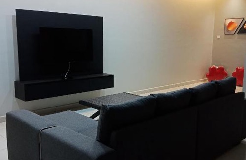 Sitiawan House | 61 Homestay