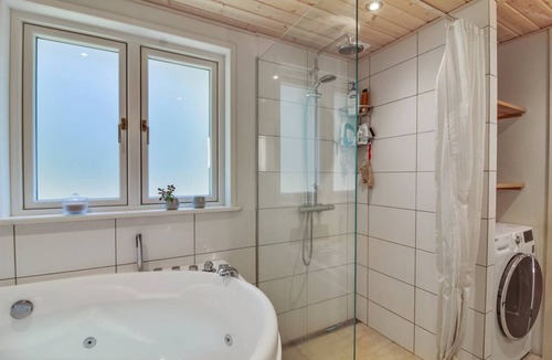 Strandby House | 61 m² House ∙ 2 bedrooms ∙ 6 guests