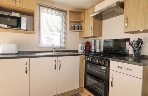 Bognor Regis Cottage | 610 Caravan