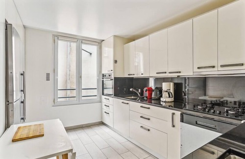 Quartier de la Porte-Saint-Denis Apartment | 618 Suite Elisabeth - Stunning Apartment in Paris