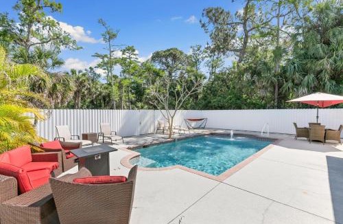 Rural Estates House | 621 Naples