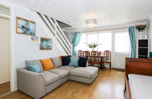 Corton House | 63 The Waterside Holiday Park