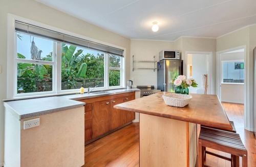 Grey Lynn Apartment | 635a Great North Rd, Grey Lynn