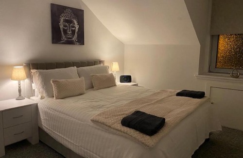 Inverness Apartment | 63A Innes St