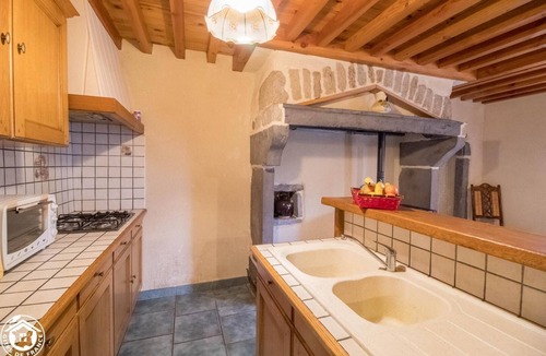 Saint-Ours House | 63g1180 - Saint-ours-les-roches