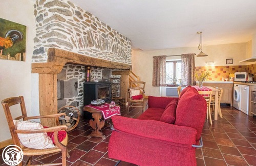 Aveze House | 63g63570 - Aveze - Gîte