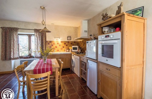 Aveze House | 63g63570 - Aveze - Gîte