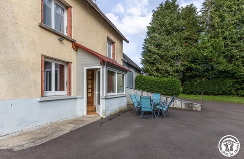 Verneugheol House | 63g63759 - Verneugheol