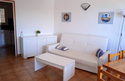 Llanca Apartment | 64 m² Apartment ∙ 2 bedrooms ∙ 4 guests
