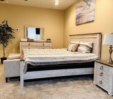 Wetumpka House | 645 5 Bedrooms Game Room Pool