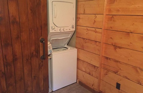 Mirror Lake House | 65 Below on Mirror Lake