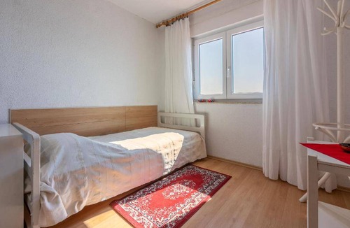 Rab Town Apartment | 65 m² Apartment ∙ 2 bedrooms ∙ 5 guests