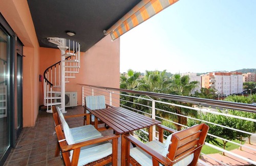 Lloret de Mar Apartment | 65 m² Apartment ∙ 2 bedrooms ∙ 4 guests