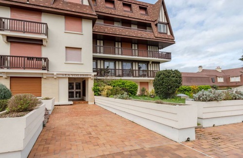 Cabourg Apartment | 65 m² Apartment ∙ 1 bedroom ∙ 5 guests