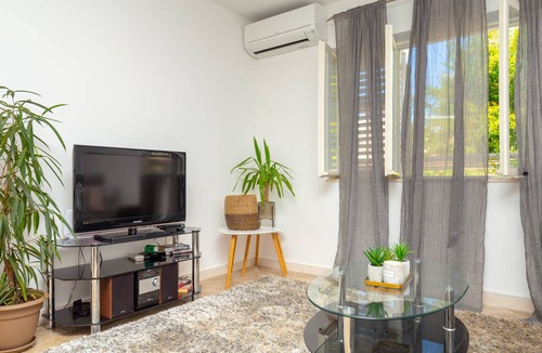 Pile Apartment | 65 m² Apartment ∙ 2 bedrooms ∙ 5 guests